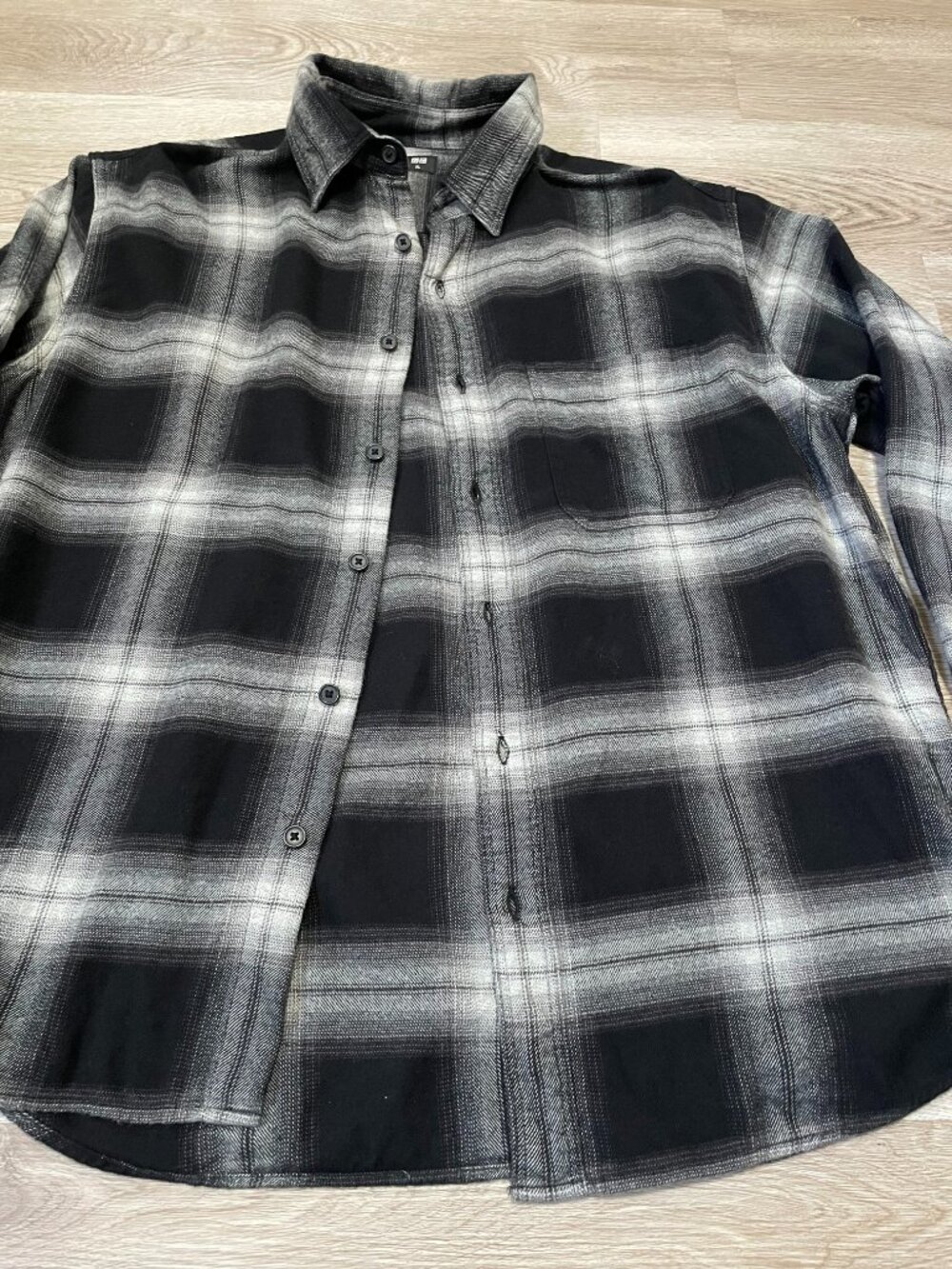 Flannel - Picture 11 of 12